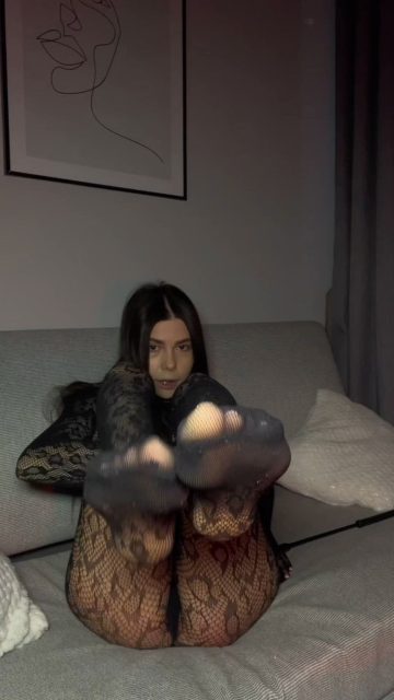 lleyla_tease