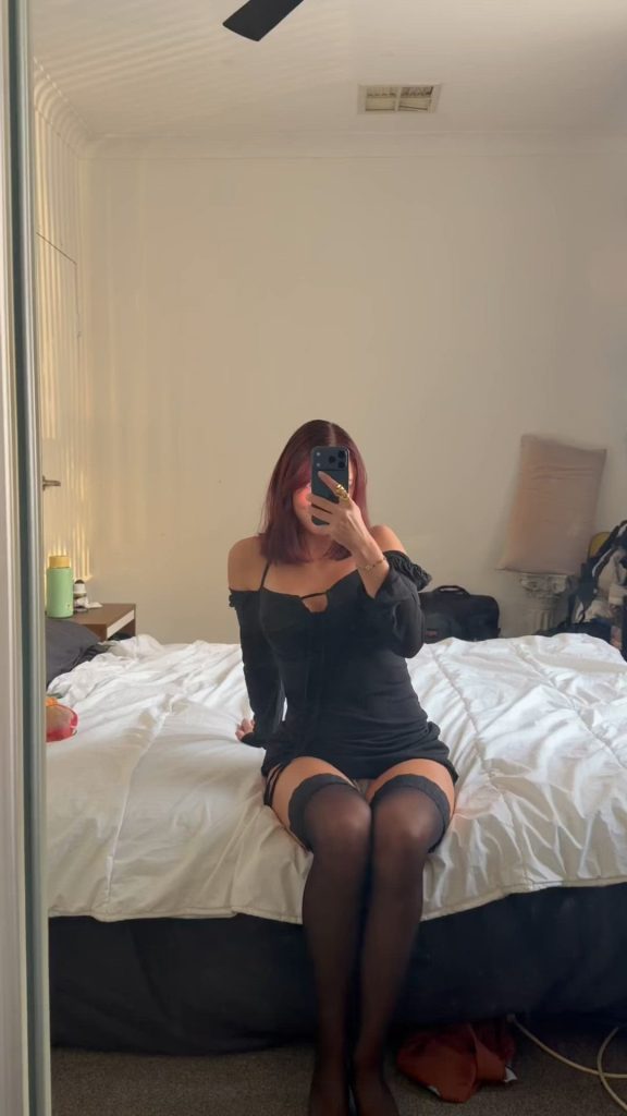 Lexi.angelxo – Legs open on the bed, thigh highs on and my fingers sneaking under my cherry pan