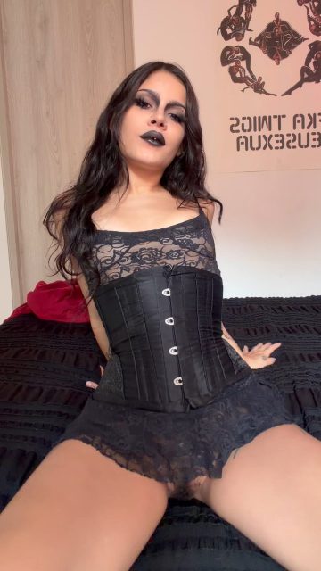Beccawild – Amateur, babe, brunette