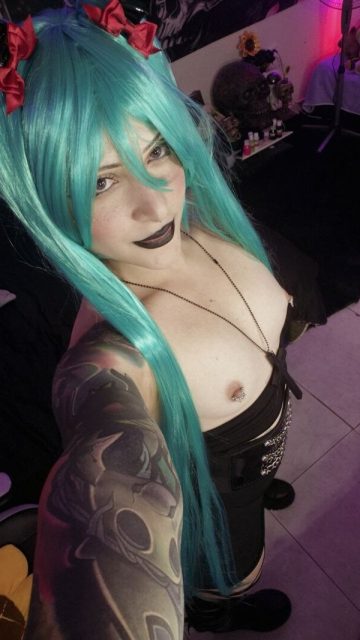 Byemma.2001 – Https onlyfans.com yourhighnessx c12